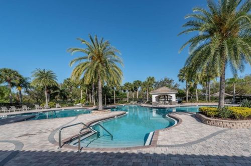 12704 Adventure Dr, Riverview FL exterior