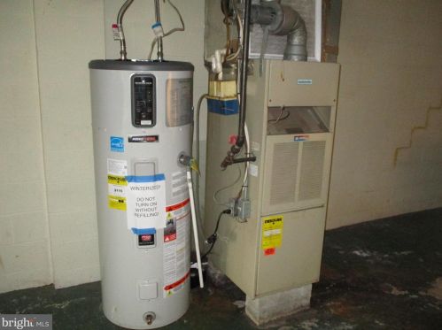 46 Canal St, Dauberville PA  19533-8825 exterior