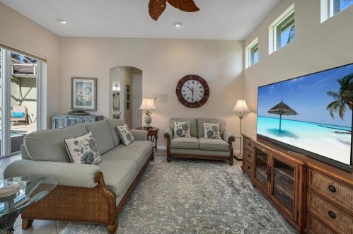 3421 Marbella Ct, Bonita Springs, FL 34134-4938