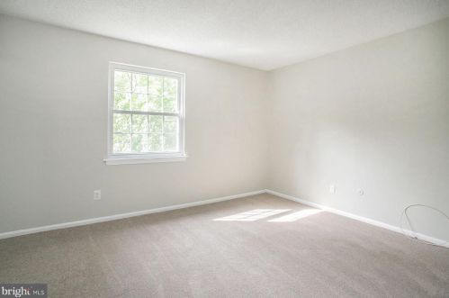 174 Ardwick Ter, Lansdale PA 19446-4925 exterior