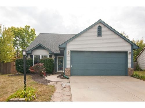 17729 White Willow Dr, Westfield, IN 46074-9704