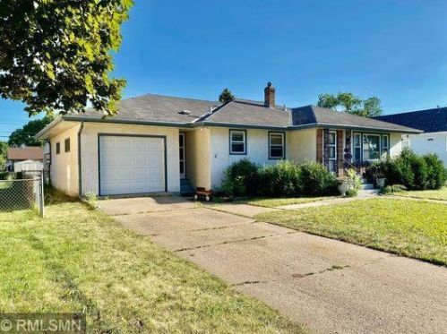 139 Macarthur St, South Saint Paul, MN 55075-3515