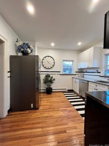 176 Roosevelt Ave, Norwich CT  06360-3346 exterior