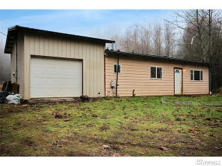 26 Fisher Rd, Cedarville, WA 98568-9638