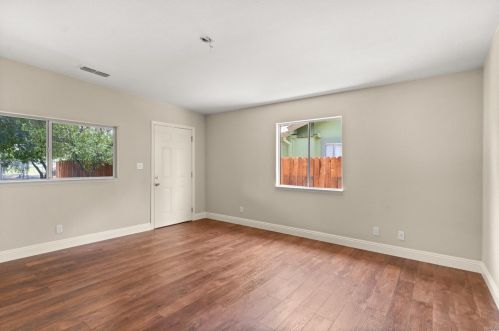 620 Walnut Park Ave, Liberty Farms CA  95620-3148 exterior