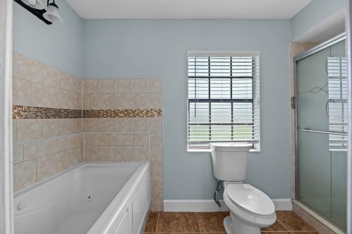 636 Oregon Woods Ct, Orlando FL  32824-9417 exterior