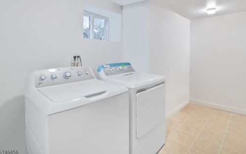 45 Fulton St, East Orange NJ  07017-2110 exterior