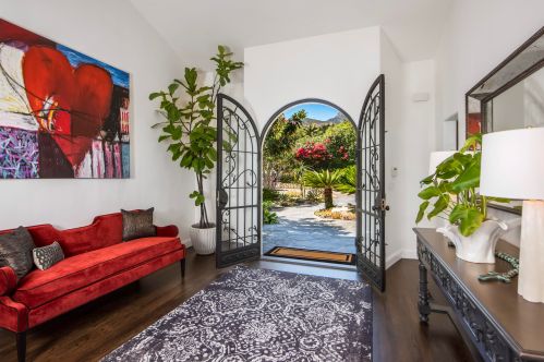 719 Lilac Dr, Santa Barbara CA  93108-1436 exterior