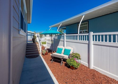 7102 Santa Barbara St, Carlsbad CA  92011-4629 exterior