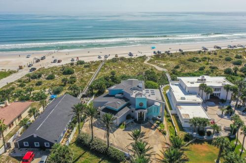 4895 Atlantic Ave, Daytona Beach, FL 32127-7300