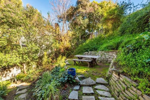 3870 Carpenter Ave, North Hollywood CA  91604-3729 exterior