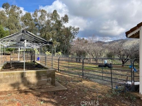 32 Mission Olive Ct, Oroville CA  95966-8244 exterior