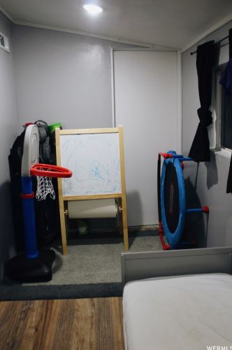 2268 Monroe Blvd, Ogden UT 84403-0215 exterior