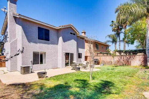 27193 Frost Ct, Menifee CA  92584-8521 exterior