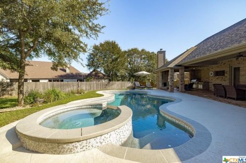 2301 High View Dr, Morgans Point, TX 76513-1057