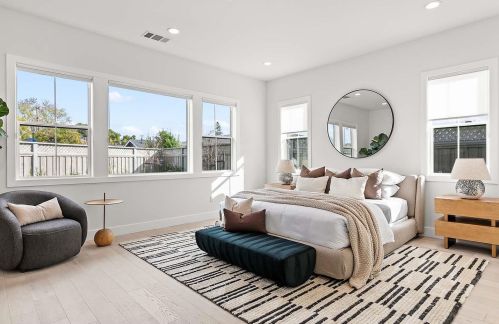 1162 Shamrock Dr, Campbell CA  95008-6118 exterior