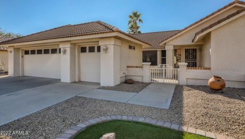 20206 Meadowood Dr, Sun City, AZ 85375-5546