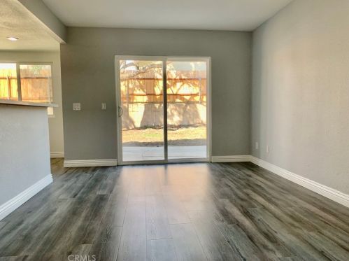 1518 Jackson St, Rialto CA  92376-3870 exterior