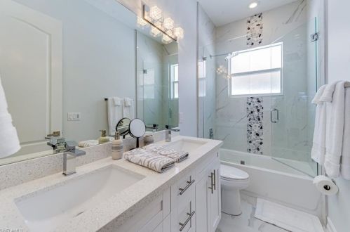 603 104th Ave, Naples FL  34108-3228 exterior