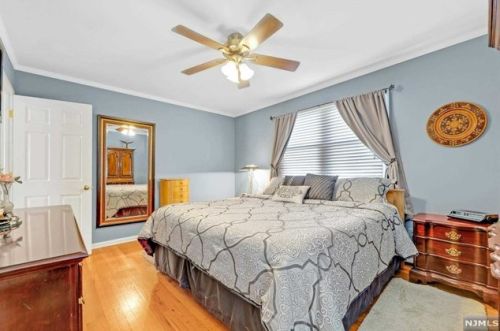 437 Northern Pkwy, Ridgewood NJ  07450-1720 exterior