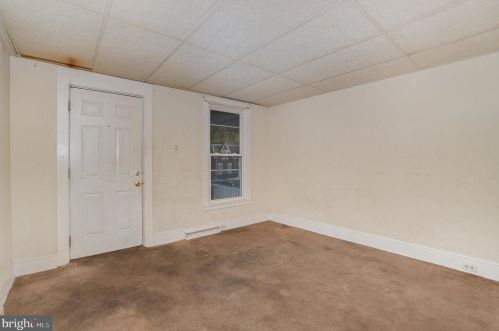 340 Swatara St, Harrisburg PA  17113-2445 exterior