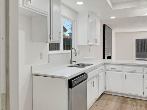 9332 Twin Lakes Ave, Citrus Heights CA  95662-5314 exterior