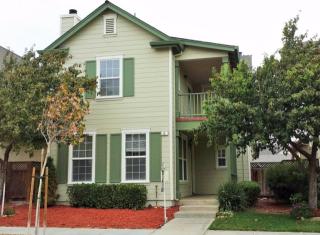 16 Moreno St, Greenfield, CA 93927-5742