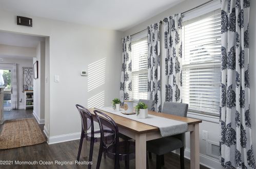 458 Center Ave, Middletown NJ  07748-5369 exterior