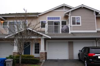 22102 42nd Ave, Kent, WA 98032-2385