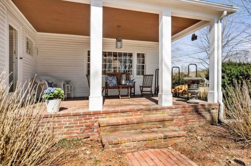 103 Pepperell Rd, Hollis, NH 03049-6432