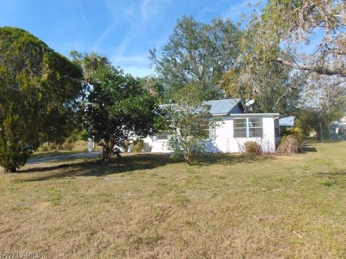 312 Stanford St, Lehigh Acres, FL 33936-5020