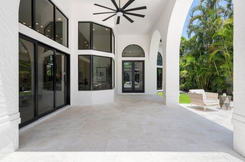 16510 Senterra Dr, Delray Beach FL  33484-6985 exterior