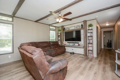 434 County Road 2313, Mont Belvieu TX  77535 exterior