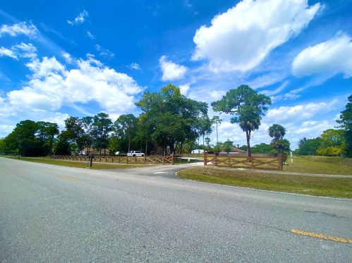15817 Key Lime Blvd, Town Of Loxahatchee Groves FL  33470-3118 exterior