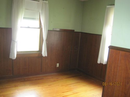 1219 Main St, Washington Ch OH  43160-1961 exterior