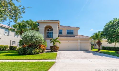 913 168th Ave, Hollywood, FL 33028-1483