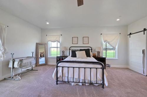 301 Sunnybrook Ln, Oroville CA  95965-8101 exterior