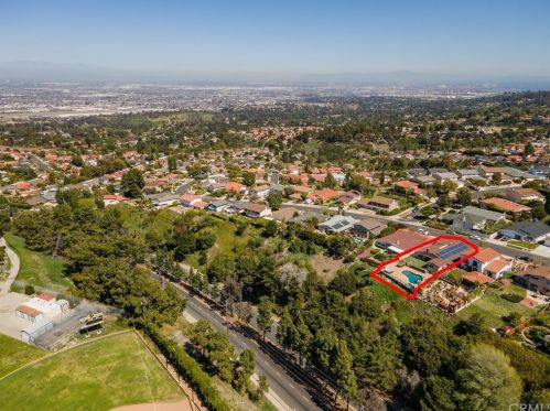 5087 Silver Arrow Dr, Rancho Palos Verdes CA  90275-3737 exterior