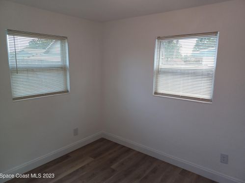 982 Hibiscus St, Cocoa FL  32927-8736 exterior