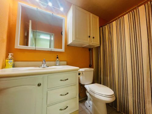 13695 Nahum Dr, Desert Hot Springs CA  92240-6019 exterior