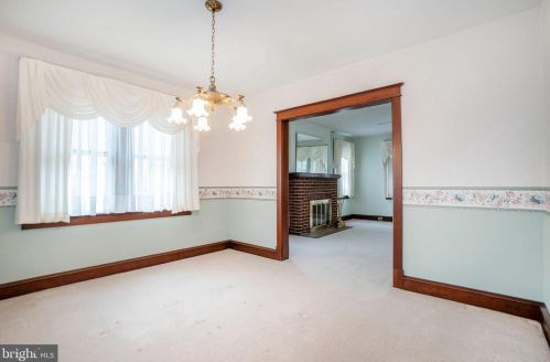 1121 Old Lancaster Pike, Hockessin DE  19707-9559 exterior