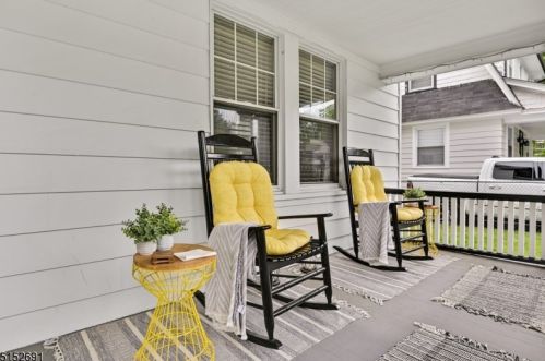 31 Madison Ave, East Orange NJ  07017-4613 exterior