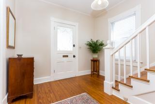 902 Wolfe St, Fredericksburg, VA 22401-5654