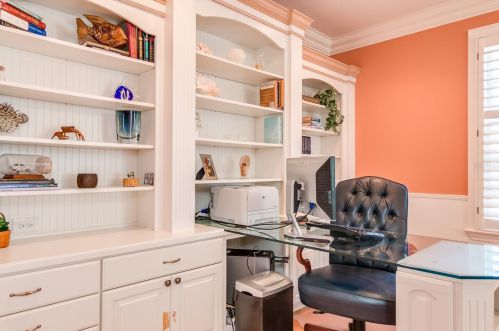 1050 Lake Hollingsworth Dr, Lakeland FL  33803-2267 exterior