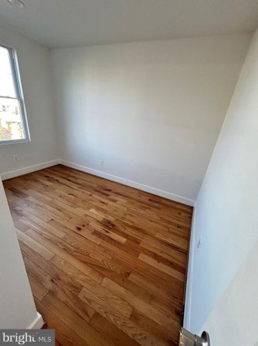 58 Galveston Pl, Washington DC  20032-2049 exterior