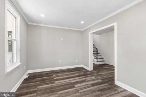 15 Franklin Ave, Beverly NJ  08010-1709 exterior