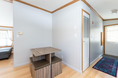 16 Saddle Back Cir, Ellsworth NH  03223-4748 exterior