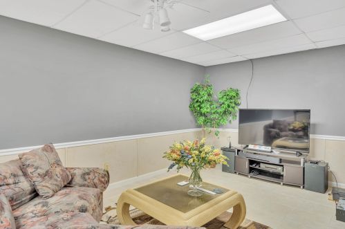 1808 Murray Dr, Belmar NJ  07719-9512 exterior