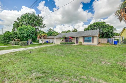 1055 34th Ave, Vero Beach, FL 32960-4081