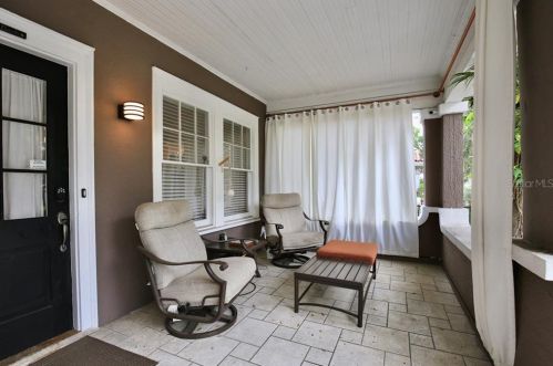 738 Edgewater Dr, Orlando FL 32804-6890 exterior